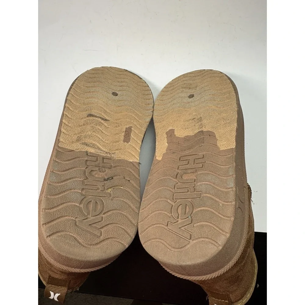 Hurley Mako‎ Mini Boots Youth Size 4 Chestnut Faux Suede Fleece Lining Casual